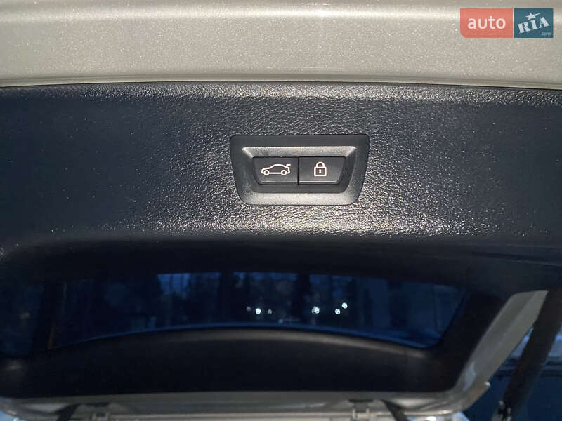 Внедорожник / Кроссовер BMW X3 2014 в Ивано-Франковске фото 11 Внедорожник / Кроссовер BMW X3 2014 в Ивано-Франковске