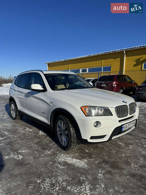 Внедорожник / Кроссовер BMW X3 2013 в Киеве