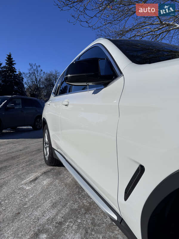 Внедорожник / Кроссовер BMW X3 2018 в Киеве