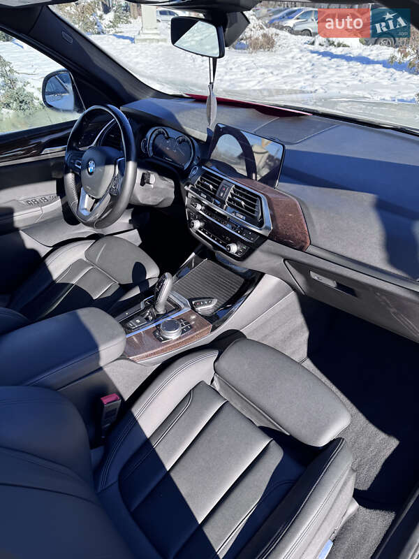 Внедорожник / Кроссовер BMW X3 2018 в Киеве