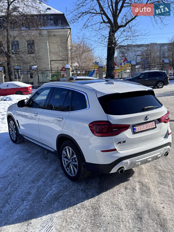Внедорожник / Кроссовер BMW X3 2018 в Киеве