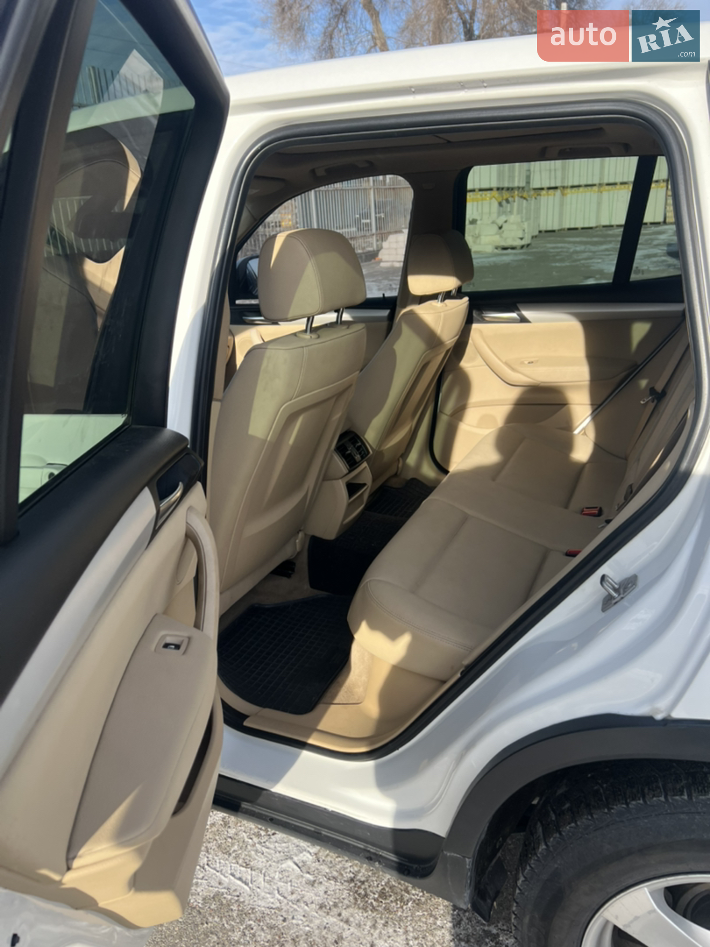 2011 BMW X3 - мініатюра 12