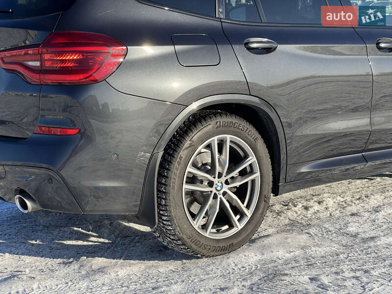 Внедорожник / Кроссовер BMW X3 2018 в Киеве