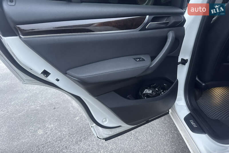 Внедорожник / Кроссовер BMW X3 2015 в Львове