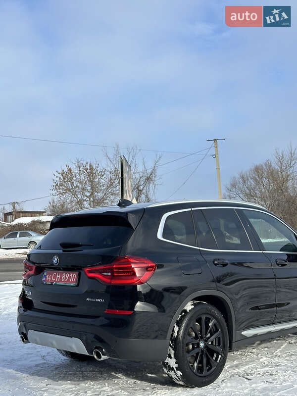 Внедорожник / Кроссовер BMW X3 2018 в Надворной