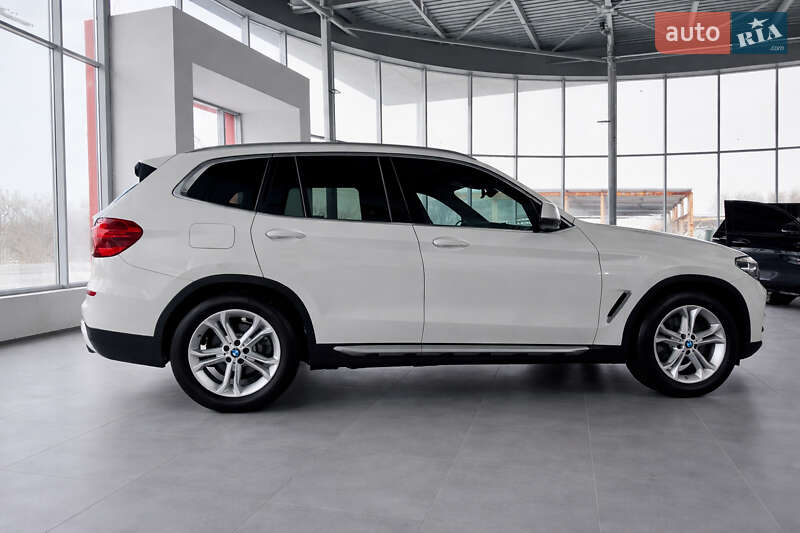 Внедорожник / Кроссовер BMW X3 2019 в Днепре фото 13 Внедорожник / Кроссовер BMW X3 2019 в Днепре