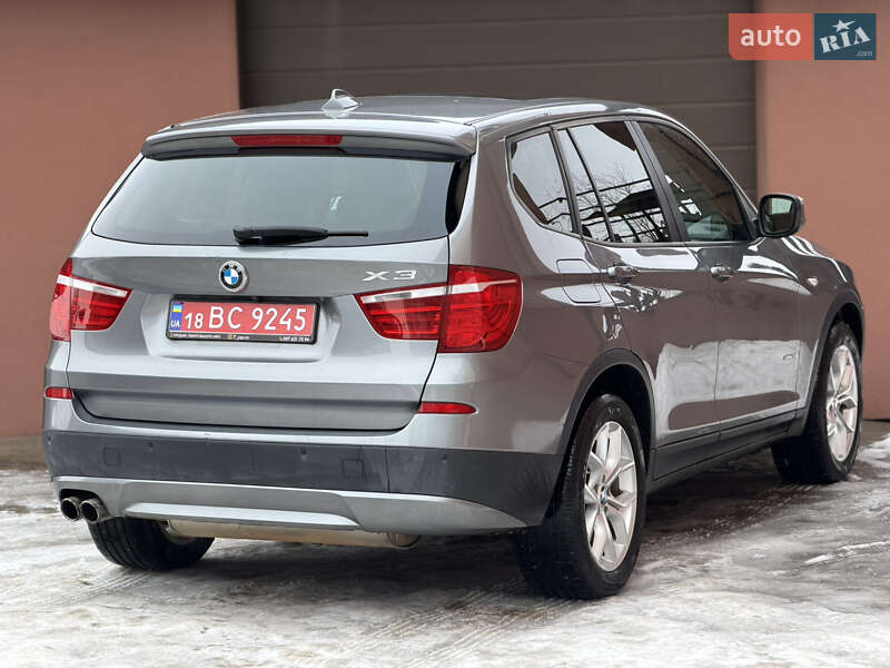 Внедорожник / Кроссовер BMW X3 2013 в Ровно