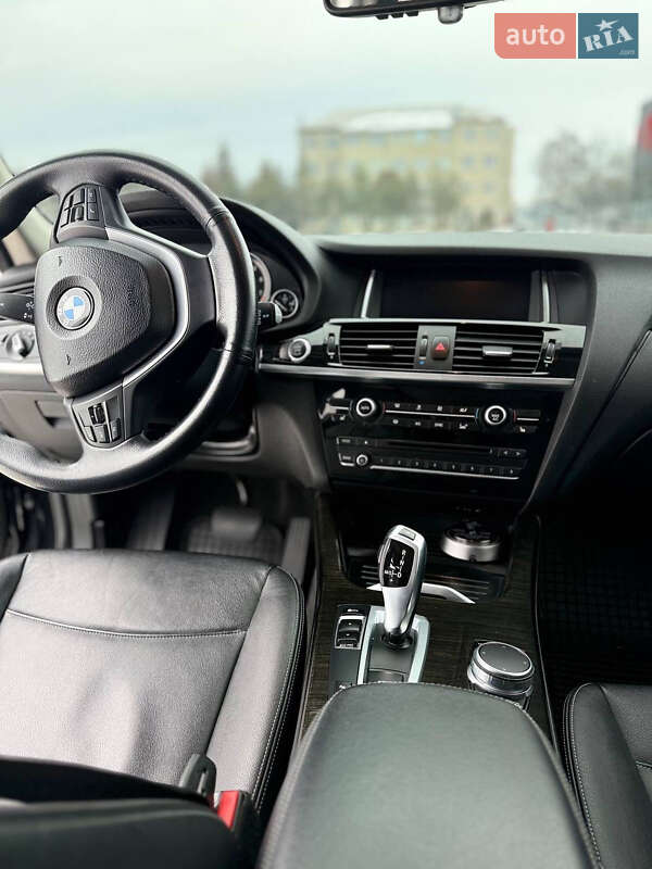 Внедорожник / Кроссовер BMW X3 2017 в Золочеве