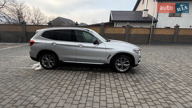 Позашляховик / Кросовер BMW X3 2017 в Тячеві фото 5 Позашляховик / Кросовер BMW X3 2017 в Тячеві