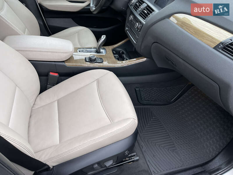 Позашляховик / Кросовер BMW X3 2013 в Володимирі