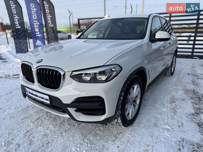Внедорожник / Кроссовер BMW X3 2021 в Ровно