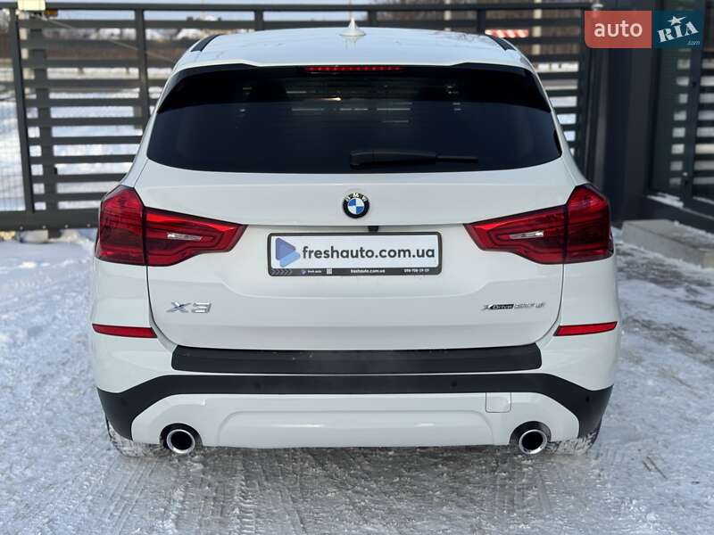 Внедорожник / Кроссовер BMW X3 2021 в Ровно