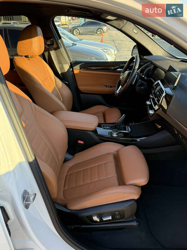Внедорожник / Кроссовер BMW X3 2020 в Львове