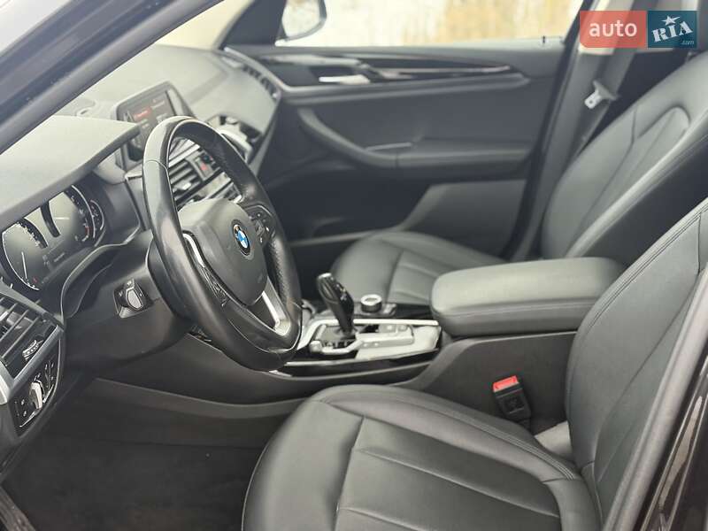 Позашляховик / Кросовер BMW X3 2018 в Броварах фото 10 Позашляховик / Кросовер BMW X3 2018 в Броварах