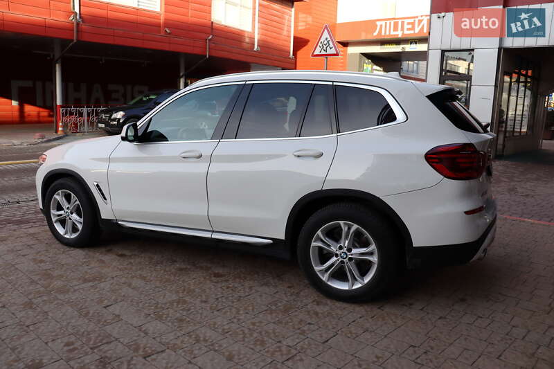 Внедорожник / Кроссовер BMW X3 2019 в Львове