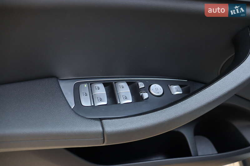 Внедорожник / Кроссовер BMW X3 2019 в Львове