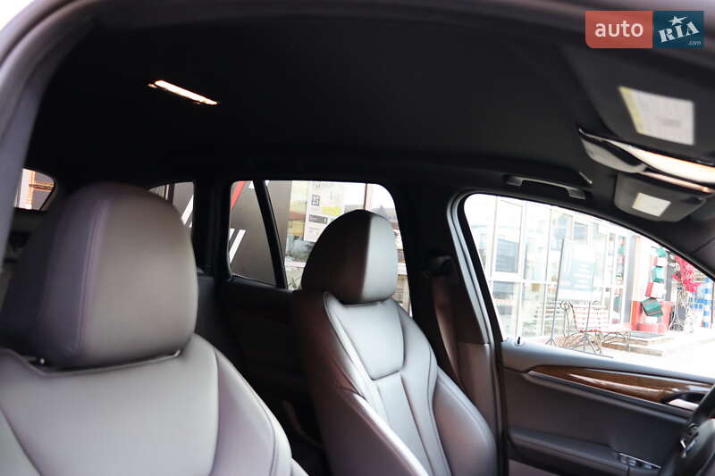 Внедорожник / Кроссовер BMW X3 2019 в Львове