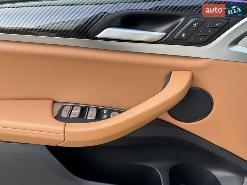 Внедорожник / Кроссовер BMW X3 2022 в Одессе