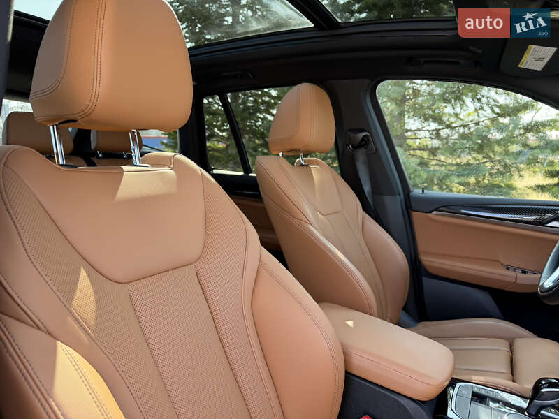 Внедорожник / Кроссовер BMW X3 2022 в Одессе