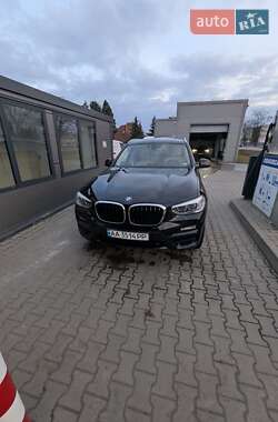 Внедорожник / Кроссовер BMW X3 2018 в Киеве