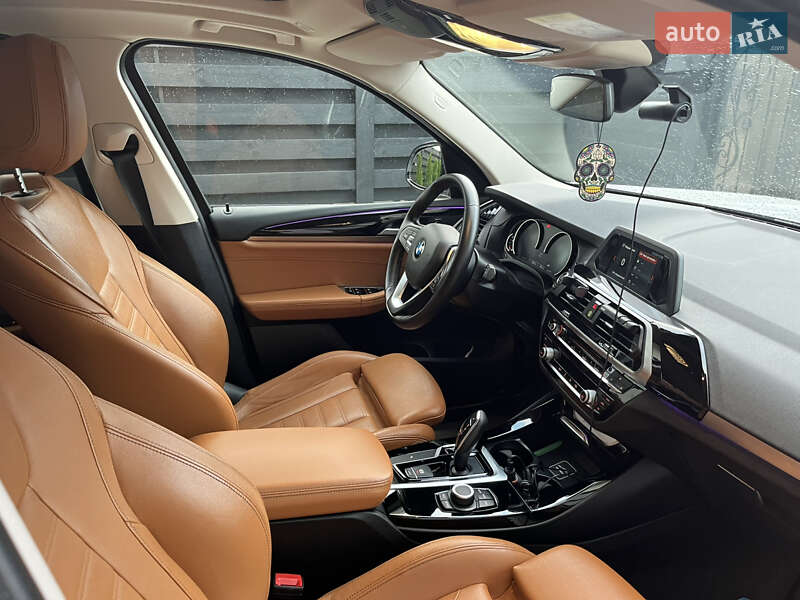 Внедорожник / Кроссовер BMW X3 2018 в Киеве