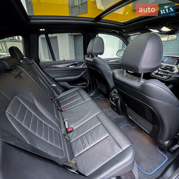Внедорожник / Кроссовер BMW X3 2019 в Ивано-Франковске