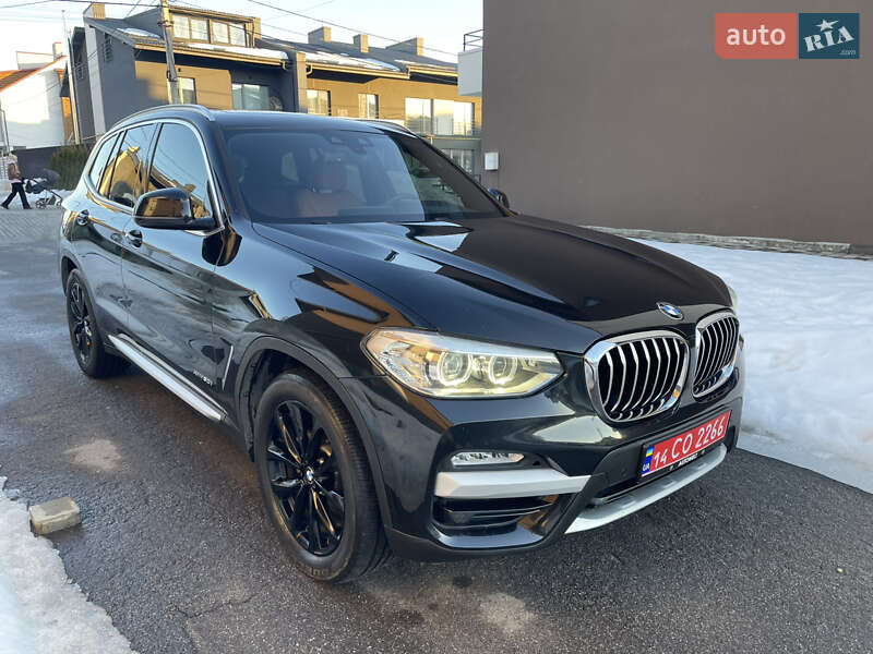 Внедорожник / Кроссовер BMW X3 2018 в Тернополе