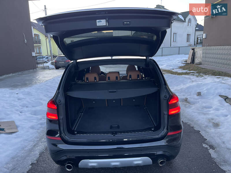 Внедорожник / Кроссовер BMW X3 2018 в Тернополе