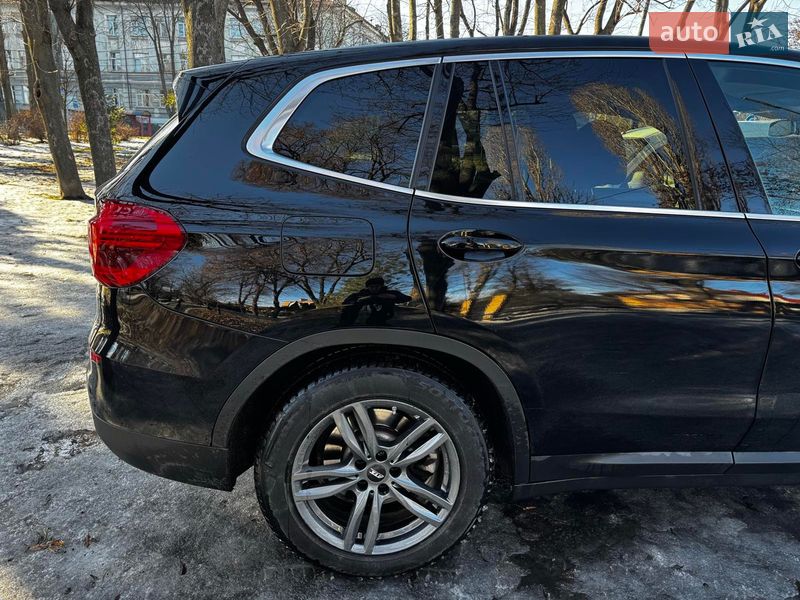 Внедорожник / Кроссовер BMW X3 2018 в Киеве
