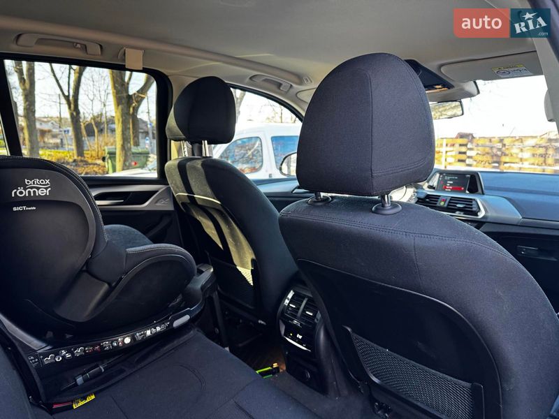 Внедорожник / Кроссовер BMW X3 2018 в Киеве