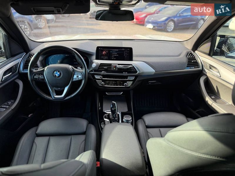 Внедорожник / Кроссовер BMW X3 2021 в Львове