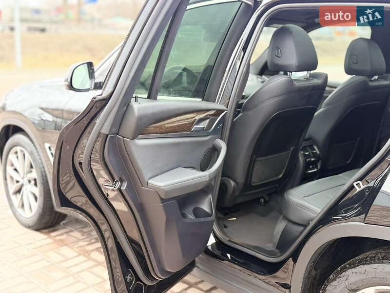 Позашляховик / Кросовер BMW X3 2019 в Полтаві