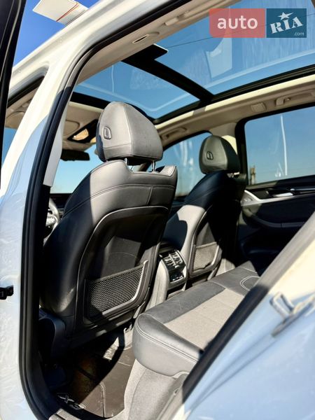 Позашляховик / Кросовер BMW X3 2020 в Новояворівську