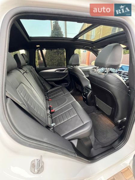 Внедорожник / Кроссовер BMW X3 2019 в Одессе