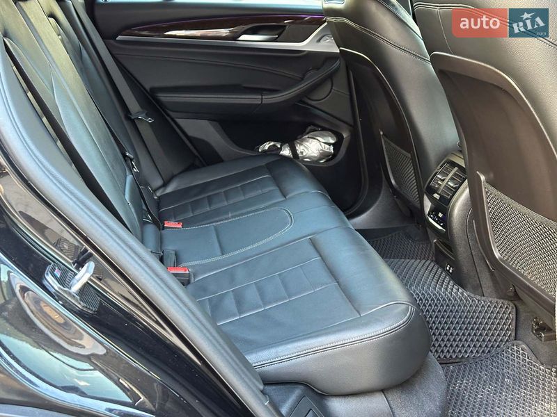 Внедорожник / Кроссовер BMW X3 2020 в Одессе