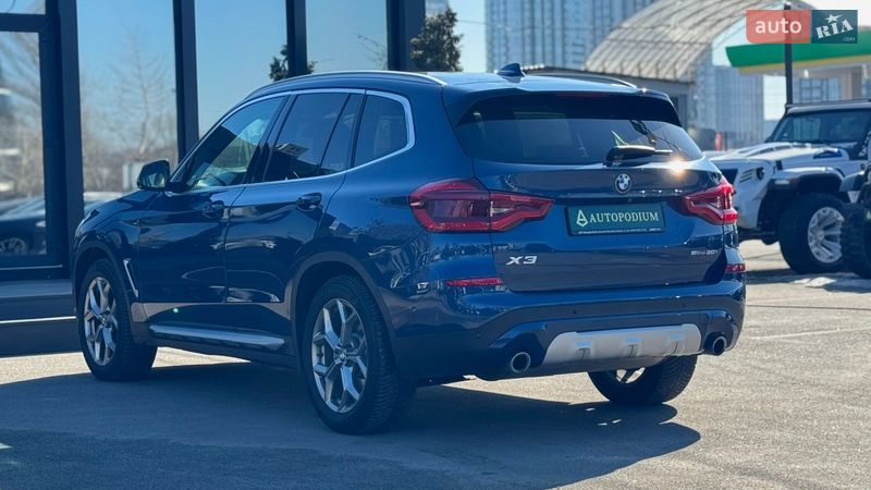 Внедорожник / Кроссовер BMW X3 2020 в Киеве