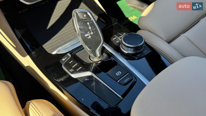 Внедорожник / Кроссовер BMW X3 2020 в Киеве