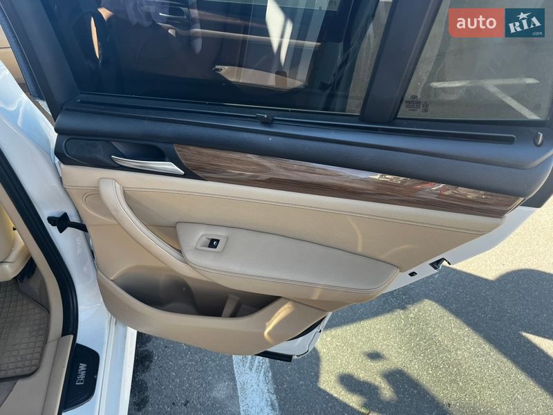 Внедорожник / Кроссовер BMW X3 2011 в Киеве