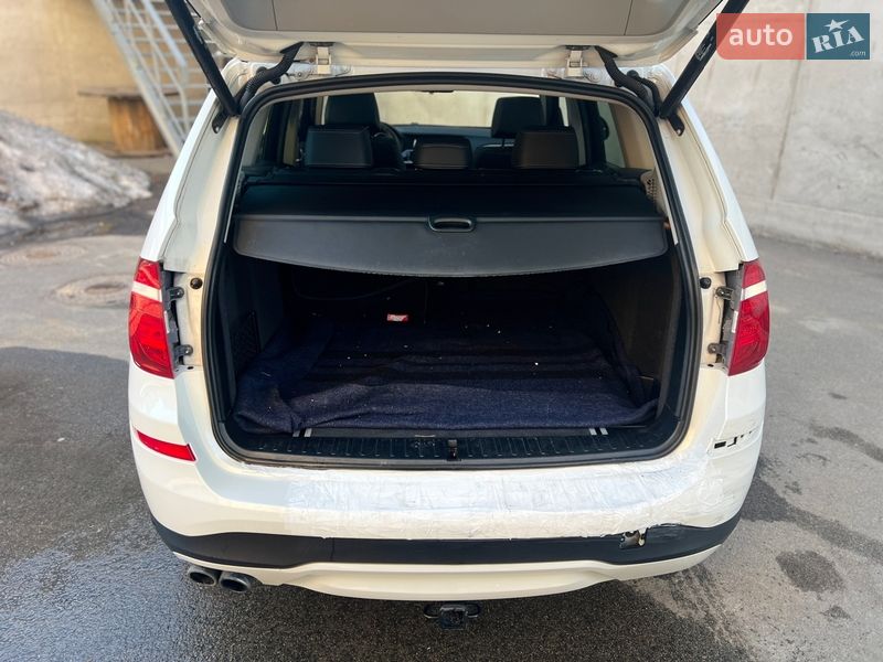 Внедорожник / Кроссовер BMW X3 2016 в Киеве