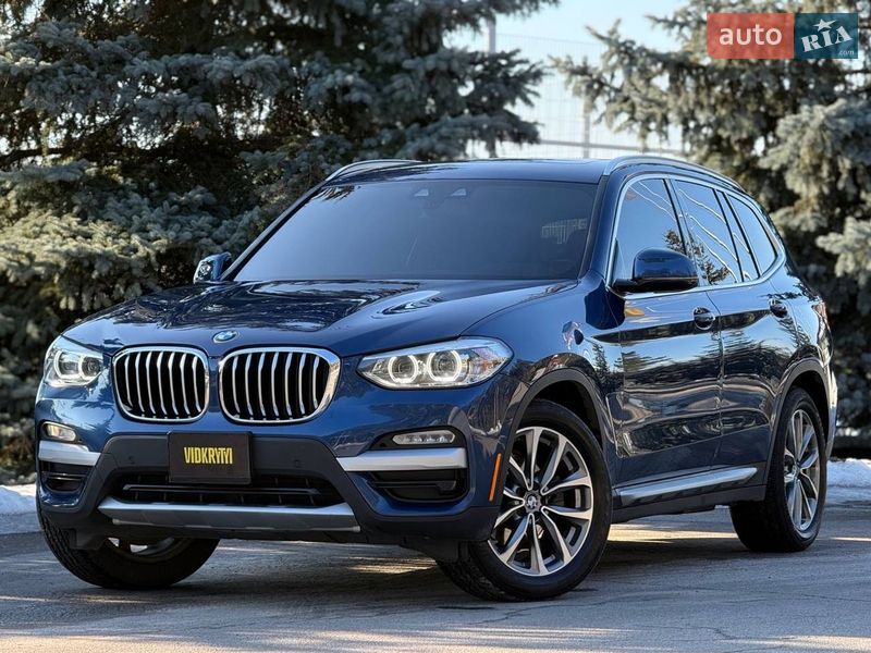Внедорожник / Кроссовер BMW X3 2018 в Киеве