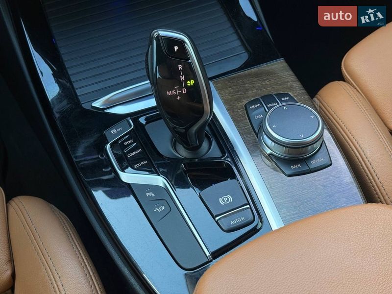 Внедорожник / Кроссовер BMW X3 2018 в Киеве