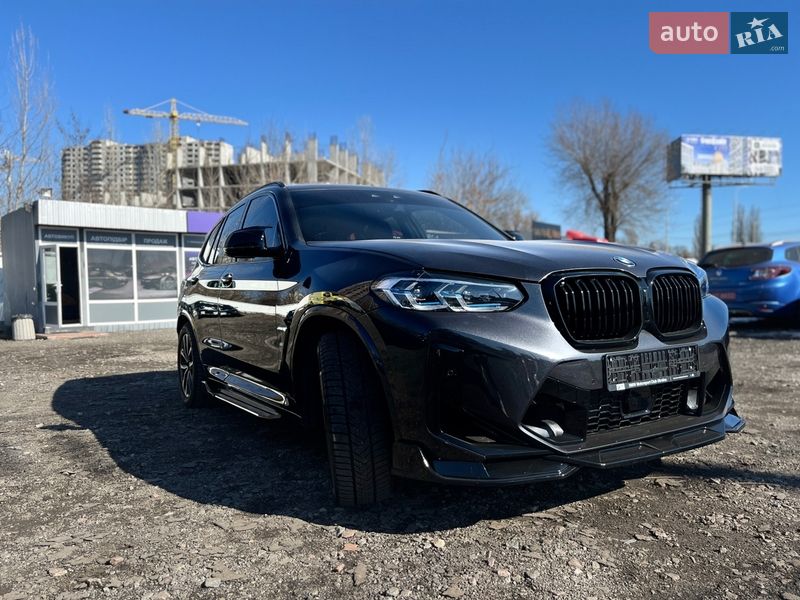 Внедорожник / Кроссовер BMW X3 2019 в Киеве
