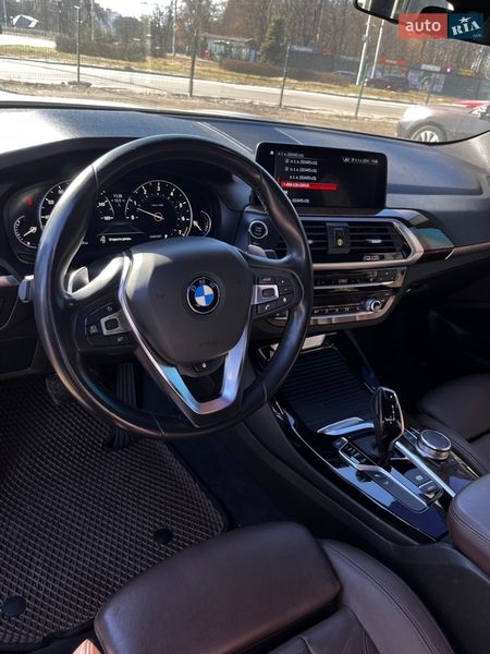 Внедорожник / Кроссовер BMW X3 2019 в Киеве