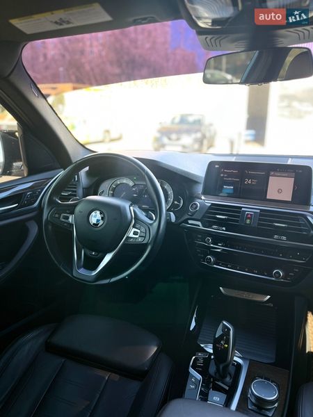 Внедорожник / Кроссовер BMW X3 2019 в Киеве