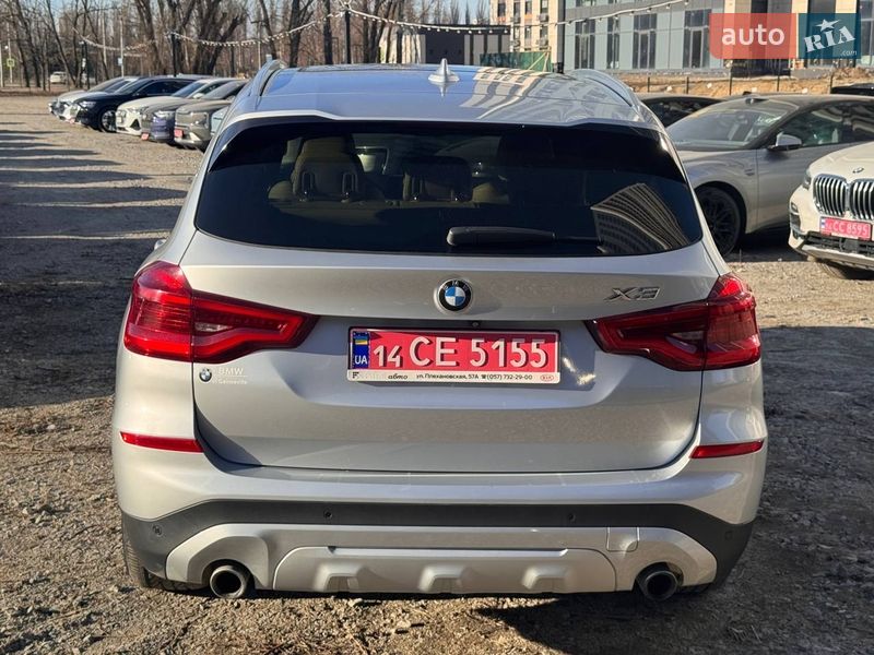 Внедорожник / Кроссовер BMW X3 2018 в Киеве