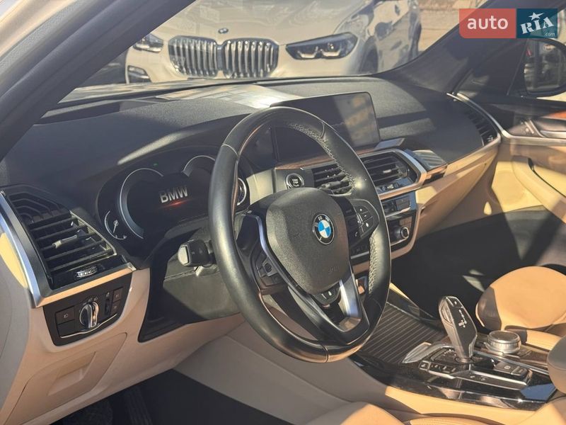 Внедорожник / Кроссовер BMW X3 2018 в Киеве