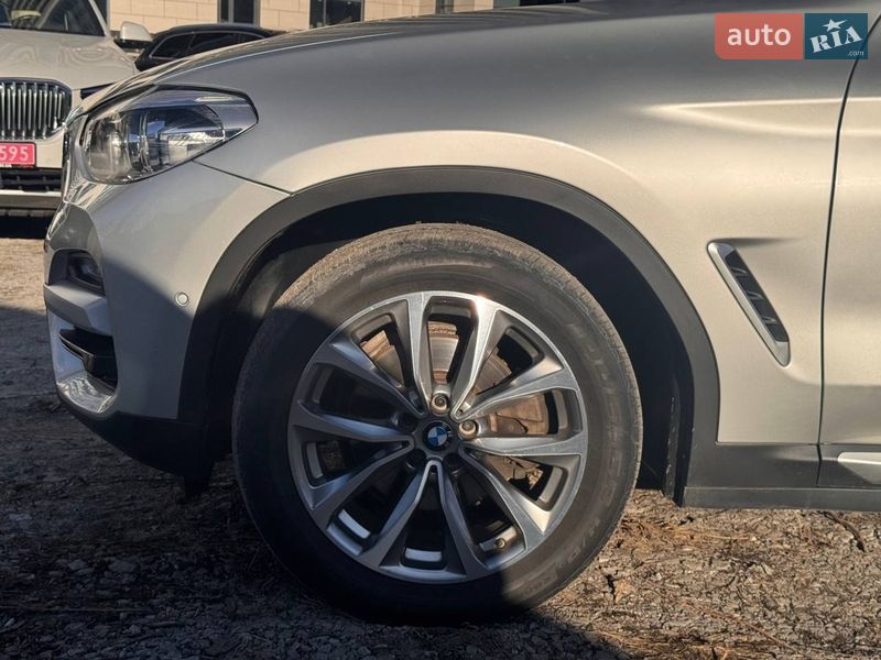 Внедорожник / Кроссовер BMW X3 2018 в Киеве