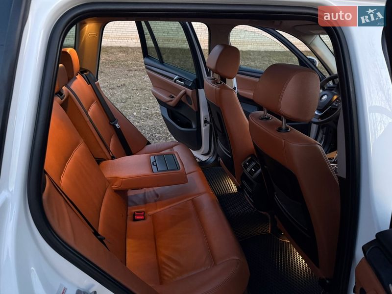 Позашляховик / Кросовер BMW X3 2017 в Рівному