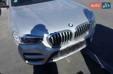Внедорожник / Кроссовер BMW X3 2021 в Ужгороде