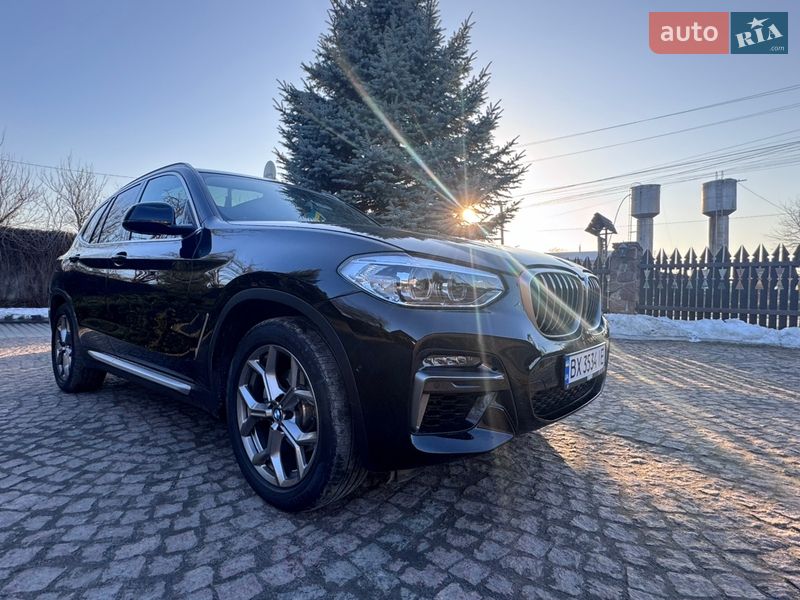 Внедорожник / Кроссовер BMW X3 2021 в Изяславе